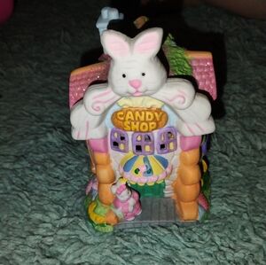 2002 Easter Candy Shop Figurine